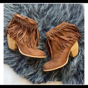 Fringed Brown Ankle Boots